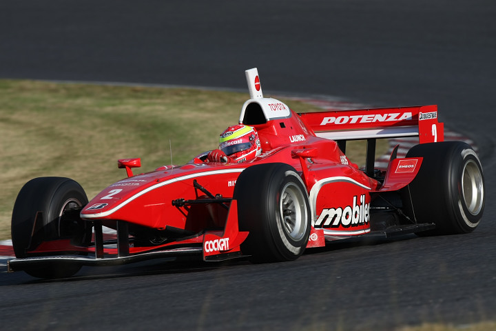 小暮卓史失格で4位に入った松田次生（mobilecast IMPUL）が2007年度ドライバーズチャンピオンに