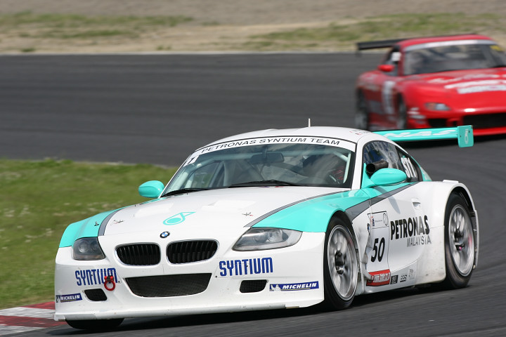 決勝ではジャッキトラブルに泣いたが速さを見せつけたPETRONAS SYNTIUM BMW Z4M