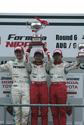 f3_r14_r_podium
