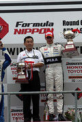 fn_r06_r1_podium