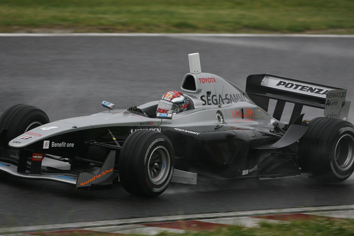 好調のジョアオ･パオロ･デ･オリベイラは予選2位（KONDO RACING）