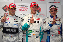 決勝記者会見: トップ3のドライバーたち fn_r06_r_top3