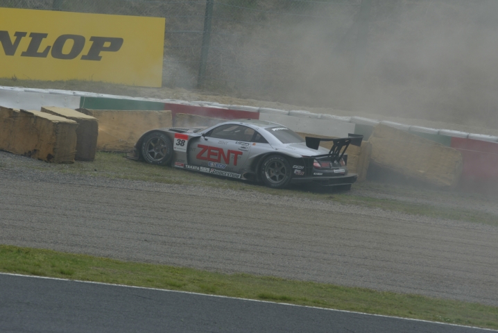 公式練習ではあわやの場面もあったZENTだが、立川が最後にトップタイムをものにした。