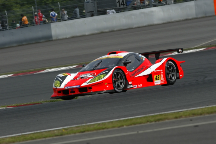 GT300を制したのはARTAガライヤ。新田/高木組が打ち負かしたのは、かつて自分たちがJLMCで乗ったFIA-GT仕様のフェラーリだった。