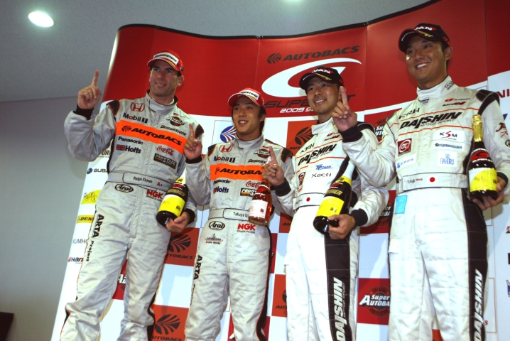 優勝記者会見より