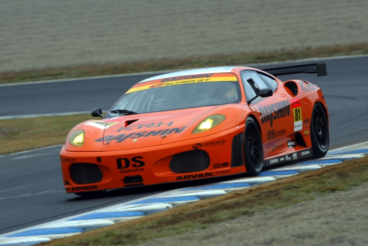 GT300トップはまたしてもダイシンフェラーリ。決勝もポールからそのまま逃げ切る展開となるか