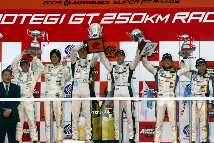 第9戦GT300クラスの暫定表彰