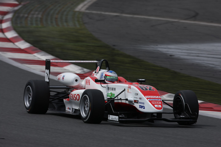 2009 F3マシンラインナップ No.62 嵯峨宏紀（DENSO・ルボーセF308）