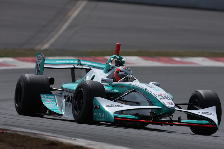 2009 FNマシンラインナップ No.36 アンドレ・ロッテラー（PETRONAS TEAM TOM'S／TOYOTA RV8K）