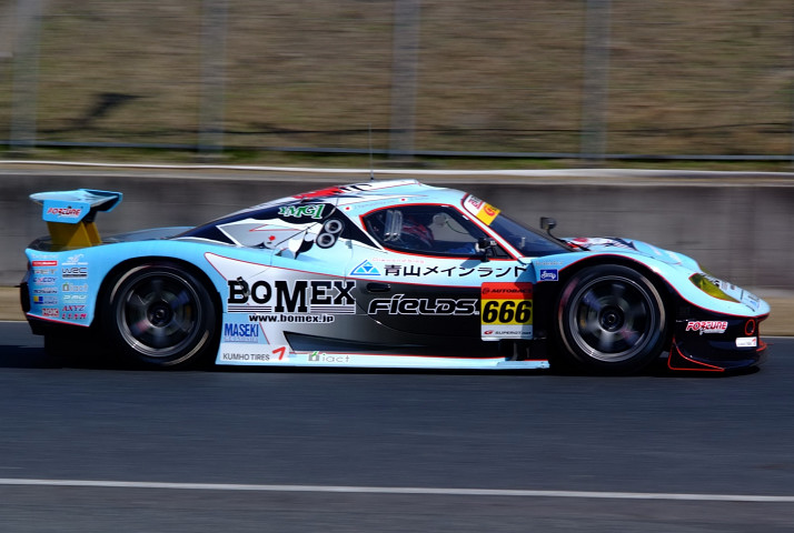 2009 SUPER GTマシンLineup(GT300): CarNo.666 FieLDS BOMEX 320R