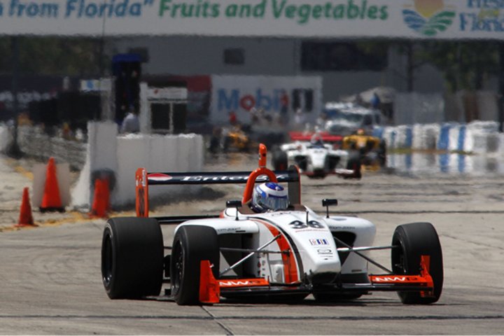 スウィフト016（画像提供　MZ Racing）