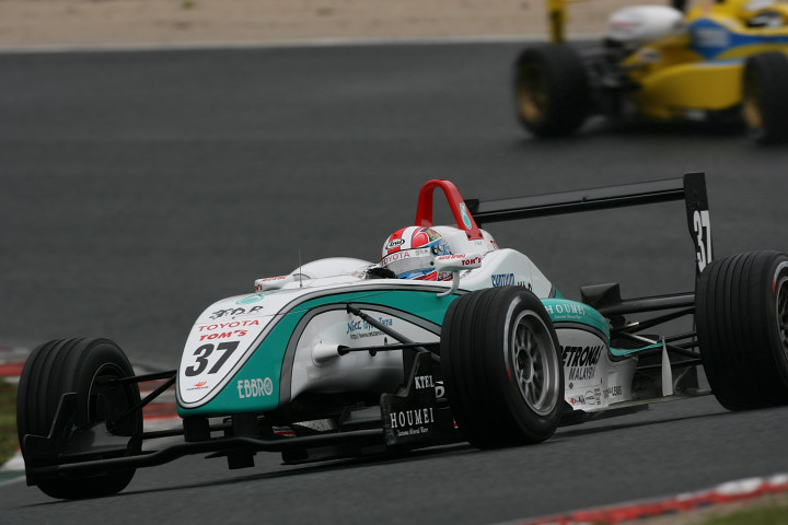 Cクラス2位の国本雄資（TOM'S）