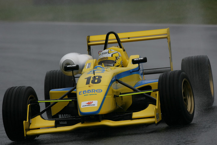 公式予選: Nクラスの関口雄飛は総合の2位、Nクラスはポールポジション