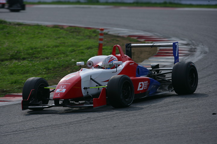 Nクラス優勝は山本尚貴（HFDP）で今季2勝目