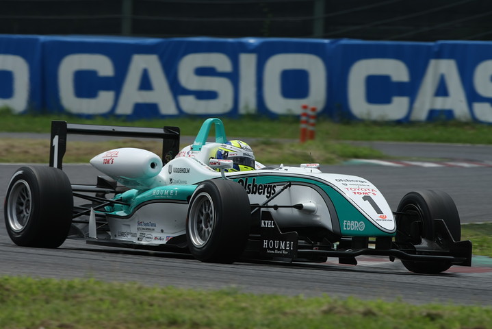 ポールトゥウィンで今季3勝目を飾ったマーカス・エリクソン（トムス）