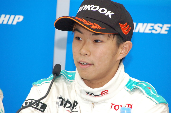 決勝記者会見: Cクラス2位は、井口卓人（トムス）