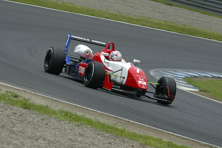 Nクラスポールポジションもポイントリーダーの山本尚貴（HFDP）