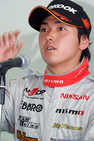 決勝記者会見: Nクラス3位の千代勝正（ノバ）