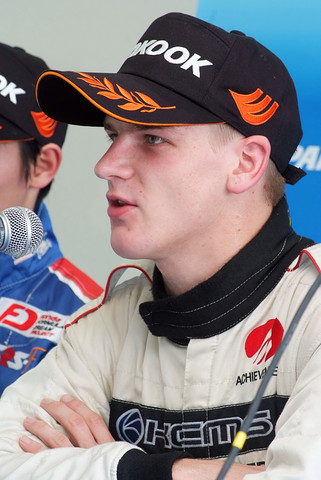 決勝記者会見: Nクラス2位のアレキサンドラ・インペラトーリ（アチーブメント）