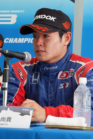 決勝記者会見: Nクラス優勝の山本尚貴（HFDP）