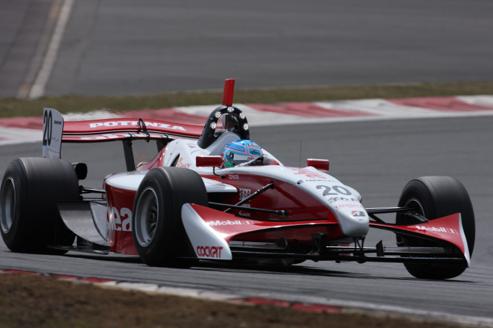 フリー走行1回目: 2番手タイムは平手晃平（ahead TEAM IMPUL）