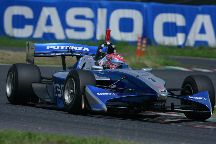 日曜朝のフリー走行2回目で3番手タイムはディフェンディングチャンピオン、松田次生（インパル）