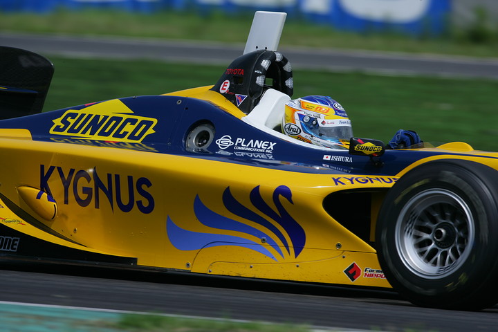 日曜朝のフリー走行2回目でトップタイムをたたき出した、石浦宏明（ルマン）