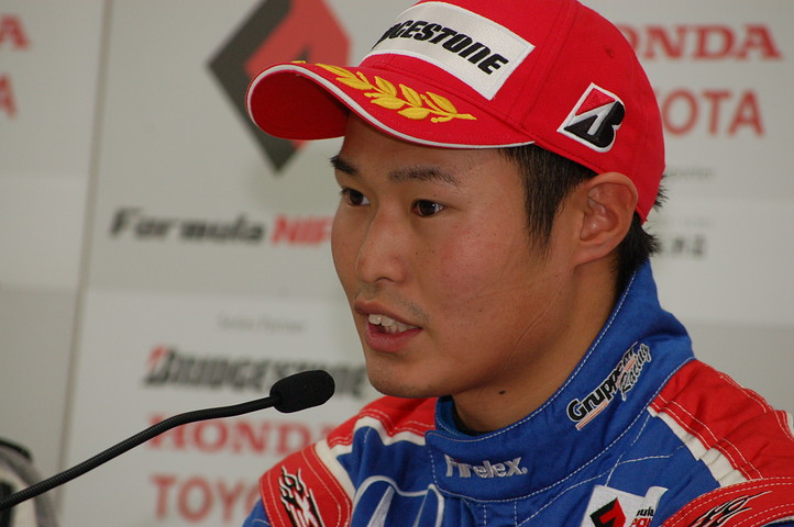 予選記者会見: 3位は塚越広大（HFDP）