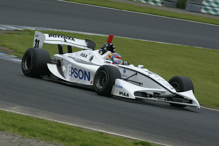 土曜日フリー走行1回目: 2位は小暮卓史（ナカジマ）でまたまたナカジマレーシング1-2