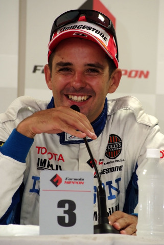 決勝記者会見: 3位のブノア・トレルイエ（インパル）