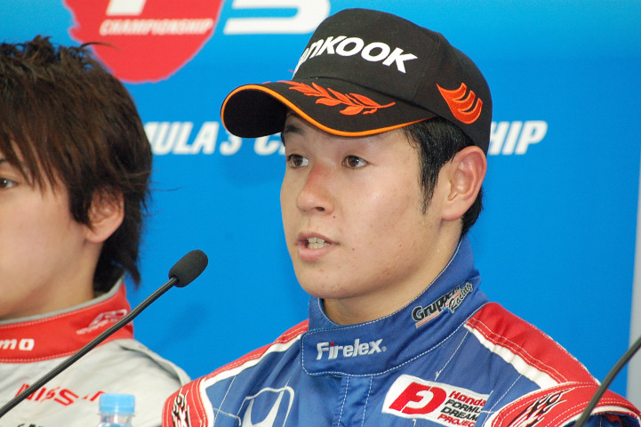 決勝記者会見: Nクラス優勝の山本尚貴（HFDP）