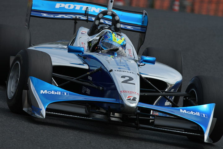 逆転チャンピオンに期待をつなぐブノア・トレルイエ（インパル）はフリー走行1回目4位と出遅れる