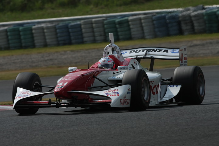 予選2位はオートポリスに来て速さを取り戻した伊沢拓也（ダンデライアン）