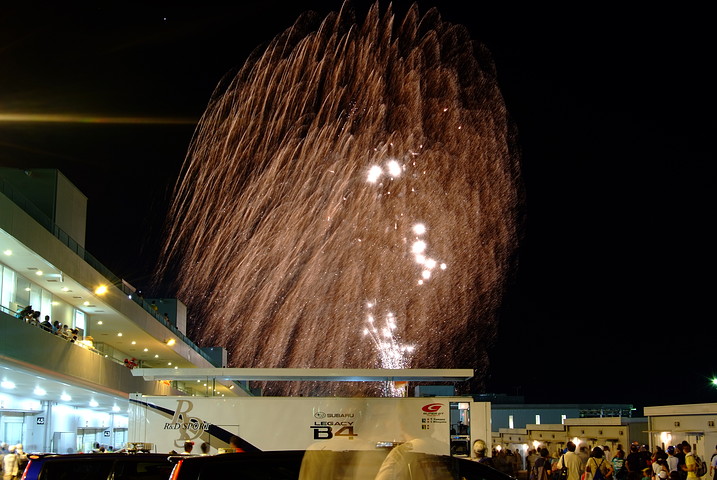 POKKA GT名物の花火が表彰式終了後に打ち上げられた #4