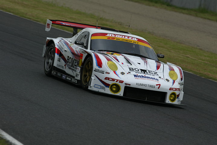 今シーズン初登場のBOMEX LIAN BOXSTER（上住道人／伊藤善博／山本すばる組）