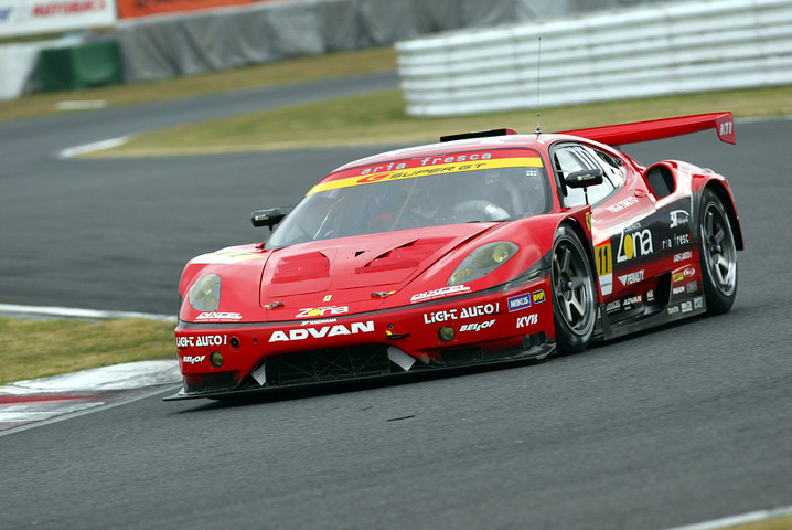 GT300クラス優勝は、JIMGAINER ADVAN F430（田中哲也／平中克幸組）