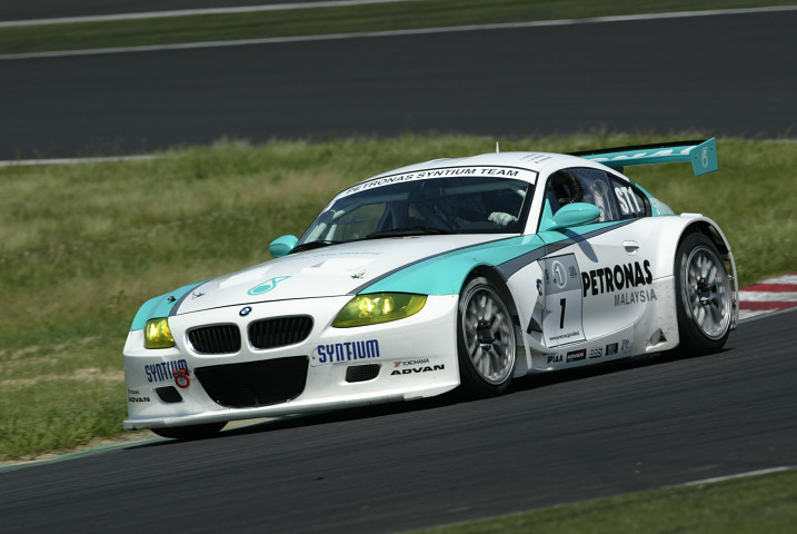 総合優勝、ST1クラス優勝は、PETRONAS SYNTIUM BMW Z4M COUPE（谷口/柳田/ﾊｲﾙﾏﾝ組）で今季2勝目