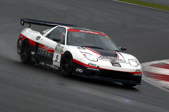 ST3クラス優勝は、参戦後初で5ZIGEN NSX（平中克幸／吉本大樹／松浦孝亮組）