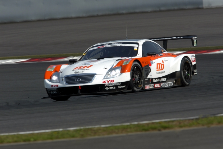 公式練習、予選、フリー走行、決勝と全てトップで走りきったMJ KRAFT