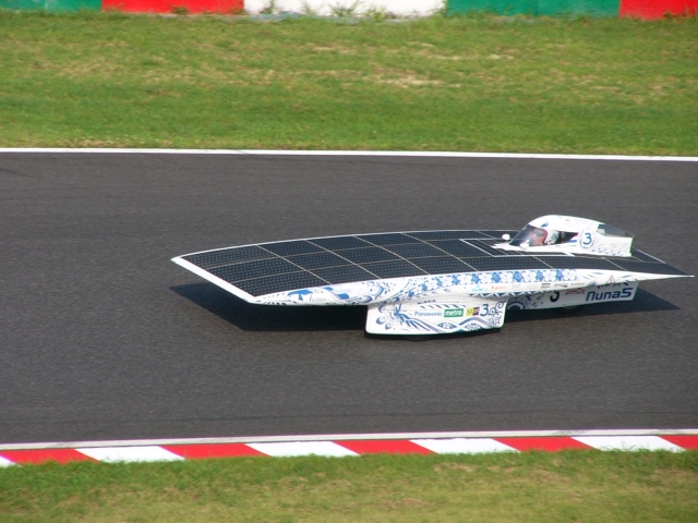 全日本F3チャンピオン、カルロ・ヴァン・ダムがドライブした#3Nuon Solar Taem