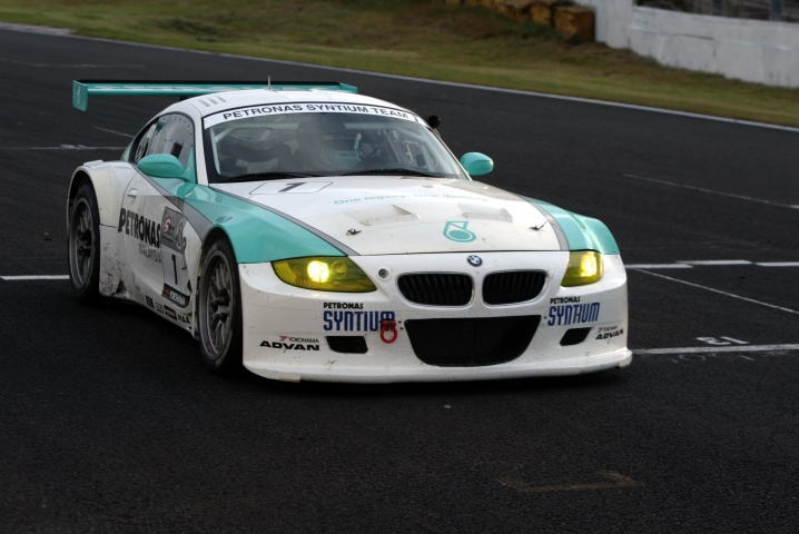 開幕6連勝でシリーズタイトルを決めた1号車