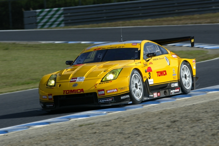 GT300トップは#3トミカZ。タイトル獲得の可能性を残して好位置からのスタートだ