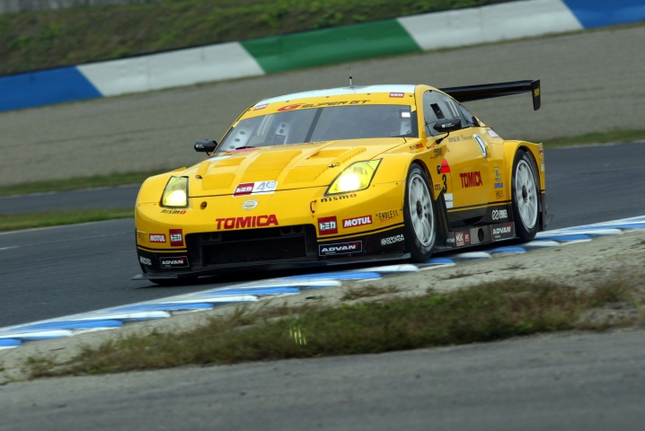 独走状態で最終戦を制した3号車は、シリーズタイトルも手にした