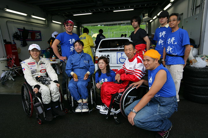 長屋宏和、富士のK4-GP耐久500kmで4輪レースに復帰！ #1