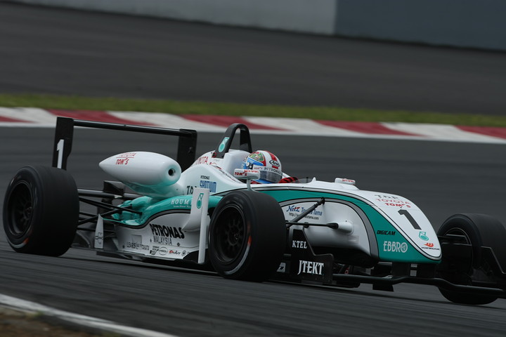 Cクラスポールポジションは国本雄資（トムス）今季4度目