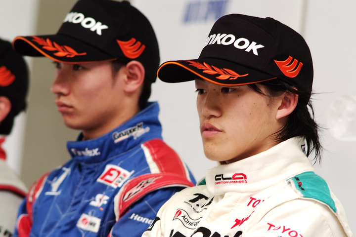 決勝記者会見: 両クラスのウイナー