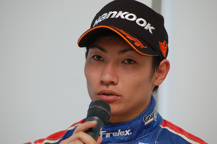 決勝記者会見: Nクラス2位の小林崇志（ＨＤＦＰ）