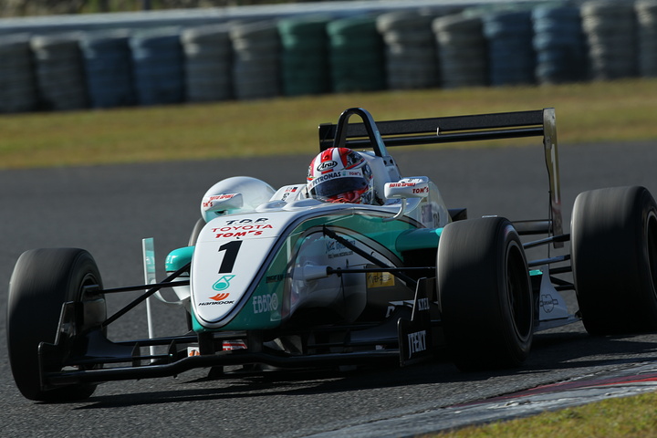 予選2位は、国本雄資（トムス）