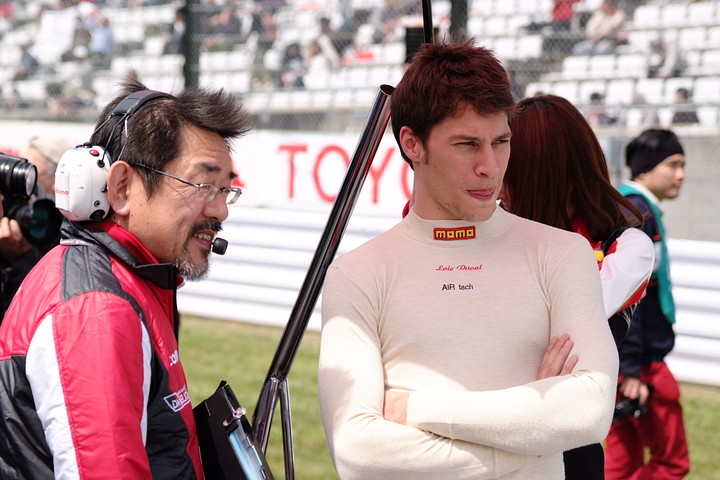 スターティンググリッド: ロイック・デュバル（ダンデライアン）