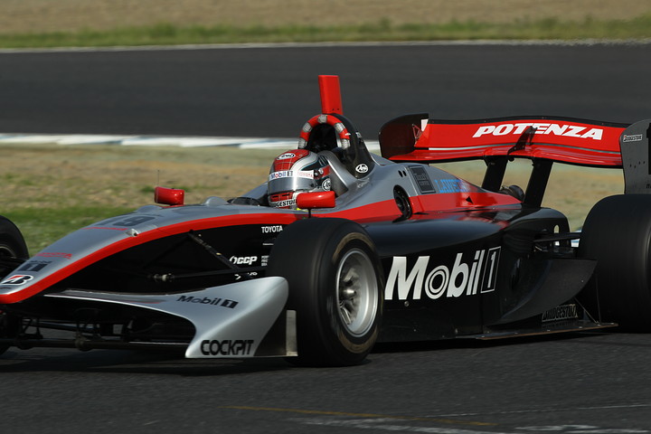 ポールポジションはジョアオ・パオロ・デ・オリベイラ（インパル）で自身2度目